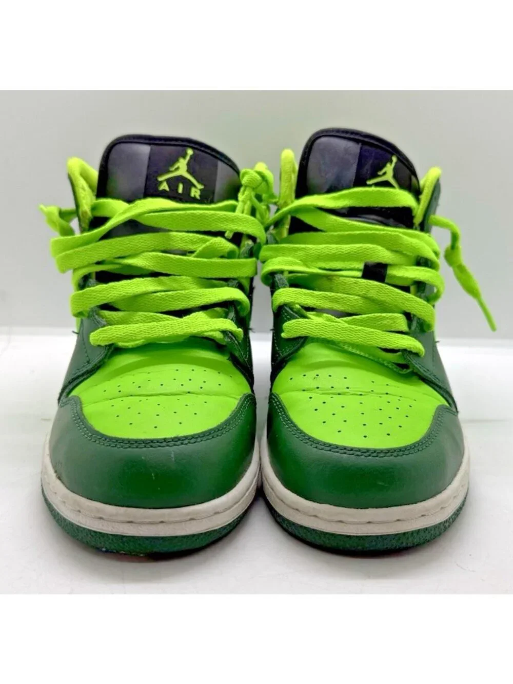 Nike Air Jordan 1 Mid Gorge Green 